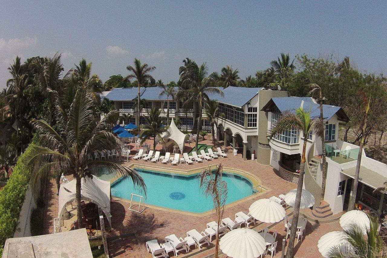 Hotel Tropical Inn Playa de Punta Arena Exterior foto